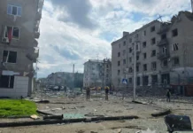 Easter Truce Begins as Ukraine Warns of Swift Response to Violations