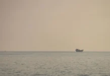 Hormuz traffic slows as uncertainty over waterway persists